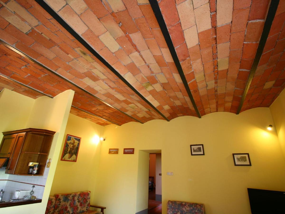 דירות Contignano Spacious Farmhouse In Pienza With Swimming Pool מראה חיצוני תמונה