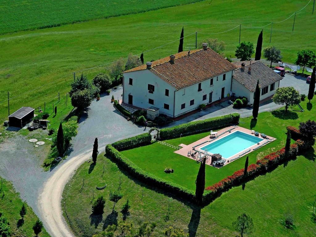 דירות Contignano Spacious Farmhouse In Pienza With Swimming Pool מראה חיצוני תמונה