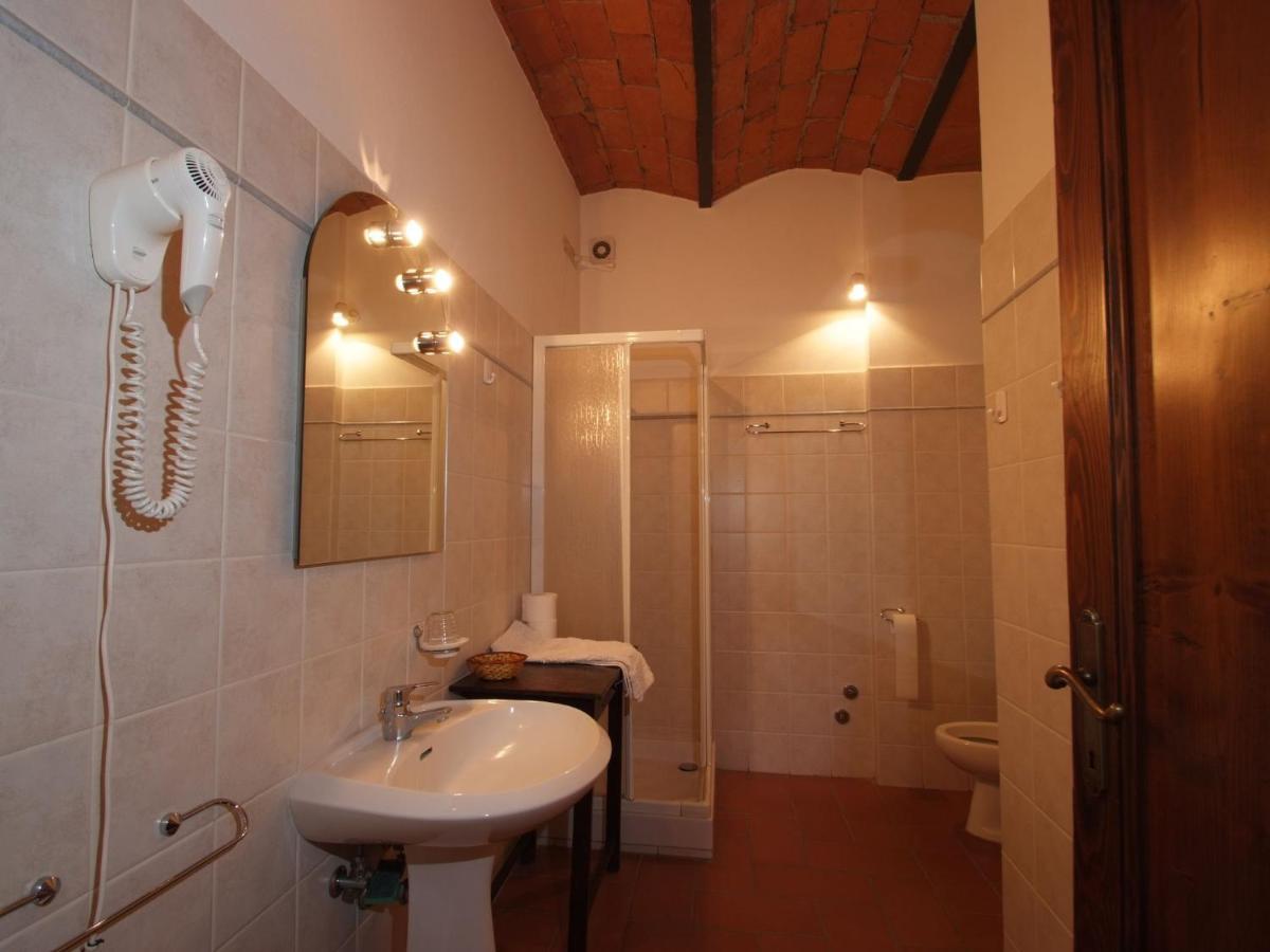 דירות Contignano Spacious Farmhouse In Pienza With Swimming Pool מראה חיצוני תמונה