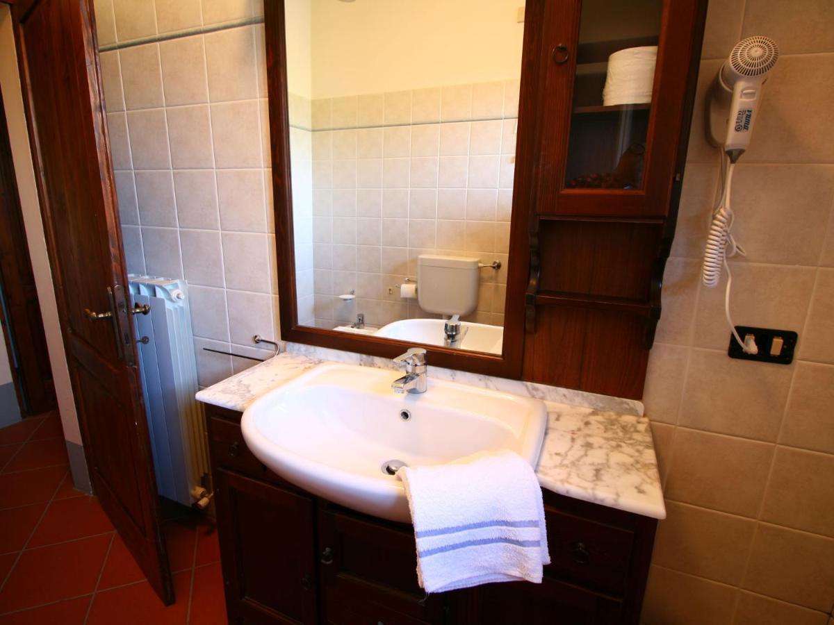 דירות Contignano Spacious Farmhouse In Pienza With Swimming Pool מראה חיצוני תמונה